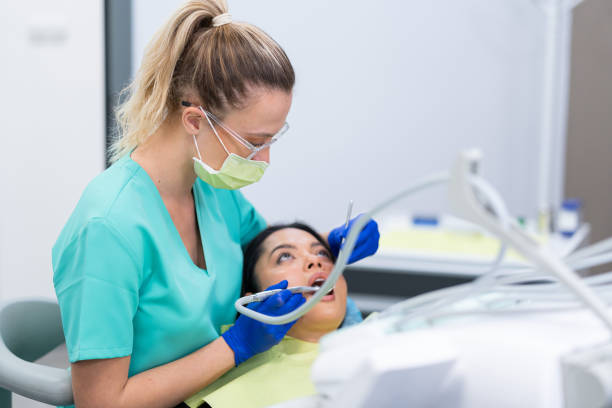 Best Holiday Emergency Dentist in Rendon, TX